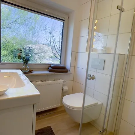 Kapitaenshaus Fewo 3 * Cuxhaven