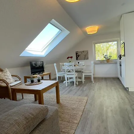 Kapitaenshaus Fewo 3 *