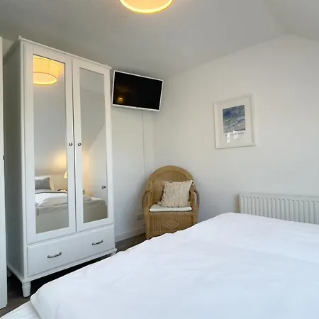 Kapitaenshaus Fewo 3 * Cuxhaven